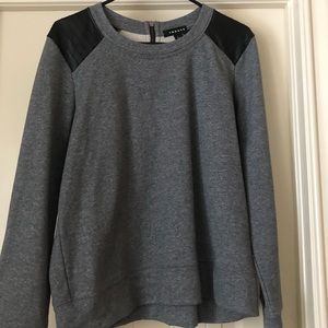 Trouve- Nordstroms Sweatshirt